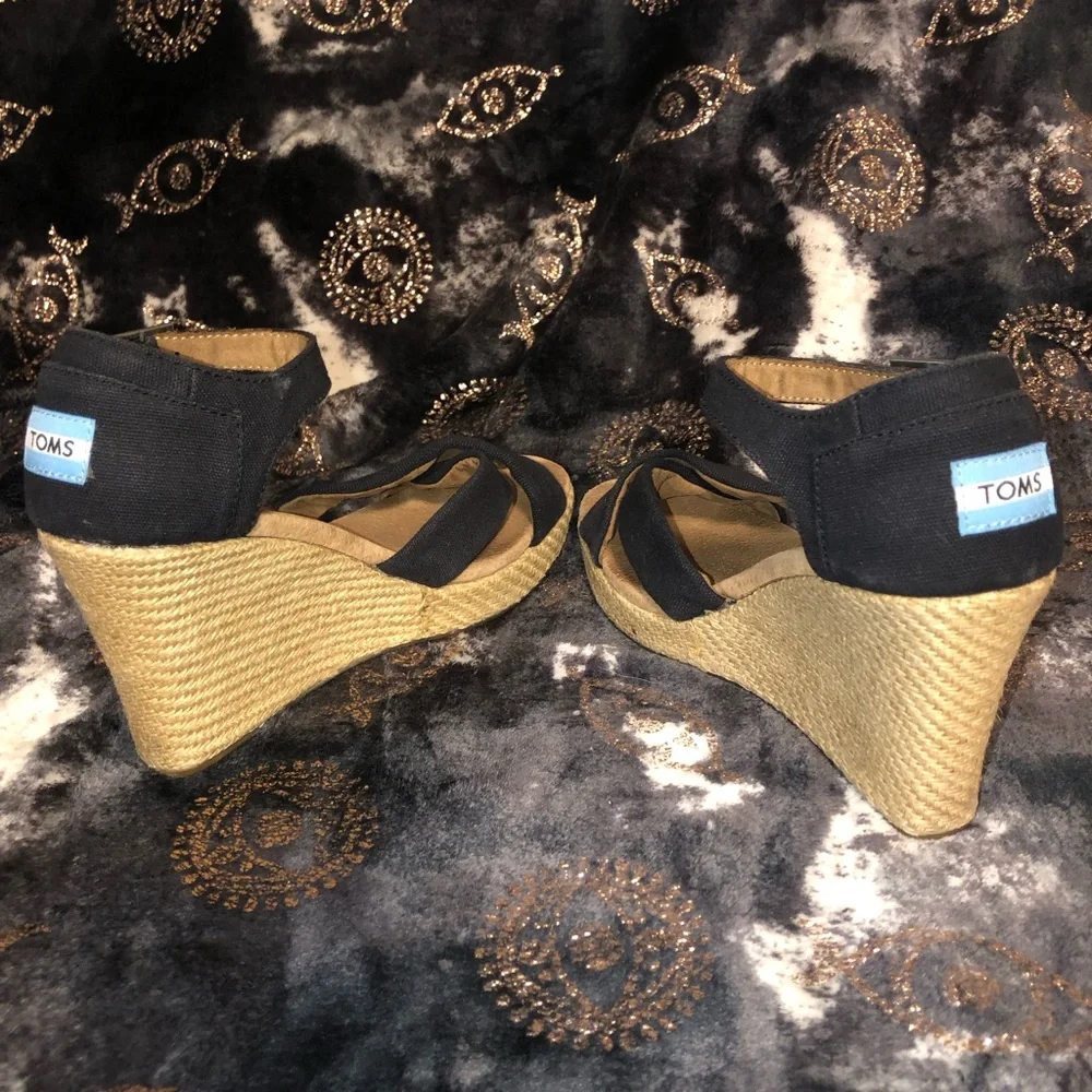 Toms Black Canvas Espadrille Wedge Sandals with Natural Rope Heel